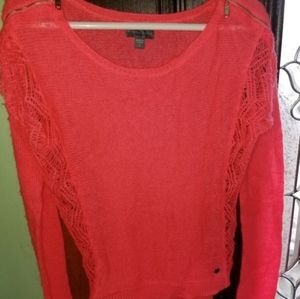 KENDALL & KYLIE SWEATER WORN ONCE  SMALL